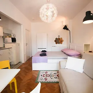 Luxury Living Split